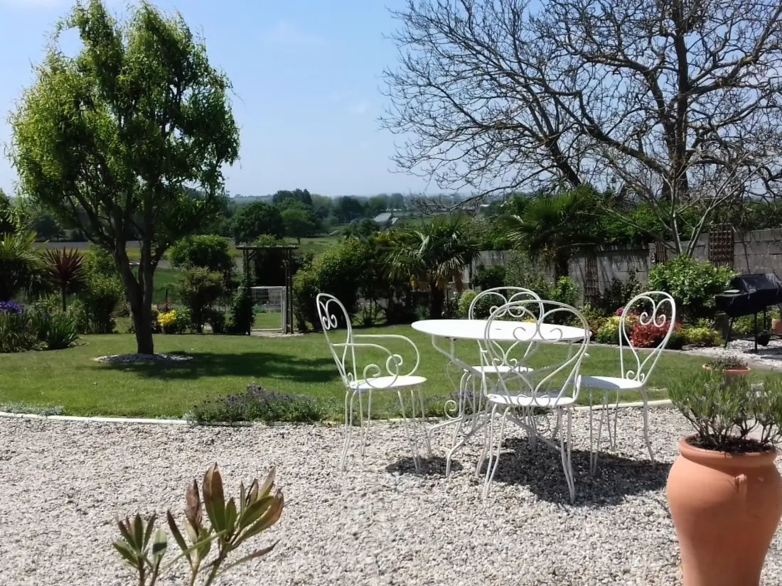 Maison de Vacances Courtils