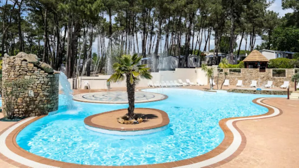 Camping Romanée Le Fort Espagnol 4 étoiles★★★★