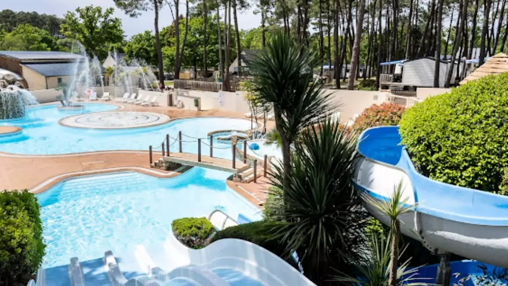 Camping Romanée Le Fort Espagnol 4 étoiles★★★★