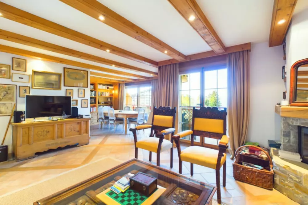 Appartement De Standing Avec Terrasse Plein Sud – Crans-montana