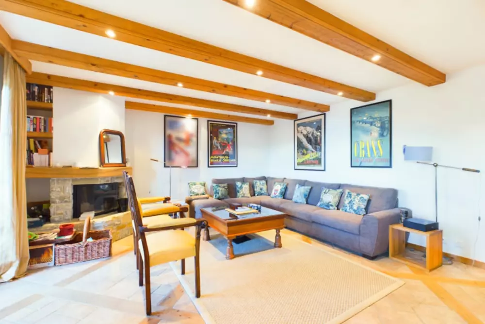 Appartement De Standing Avec Terrasse Plein Sud – Crans-montana