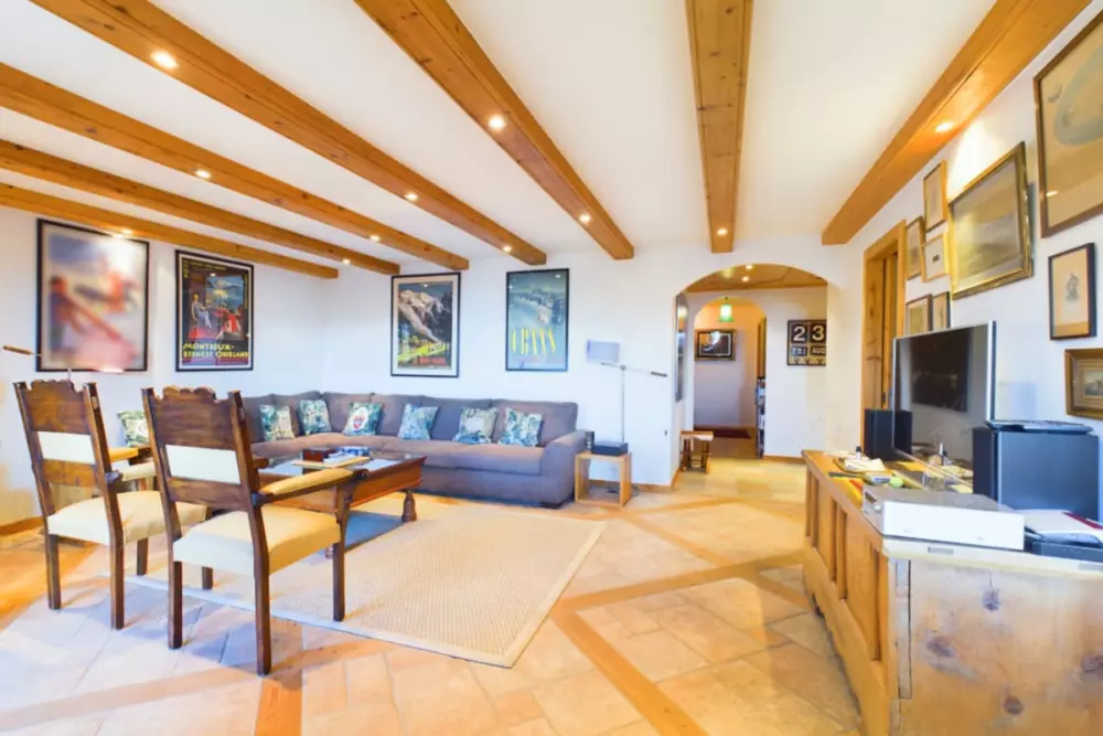 Appartement De Standing Avec Terrasse Plein Sud – Crans-montana