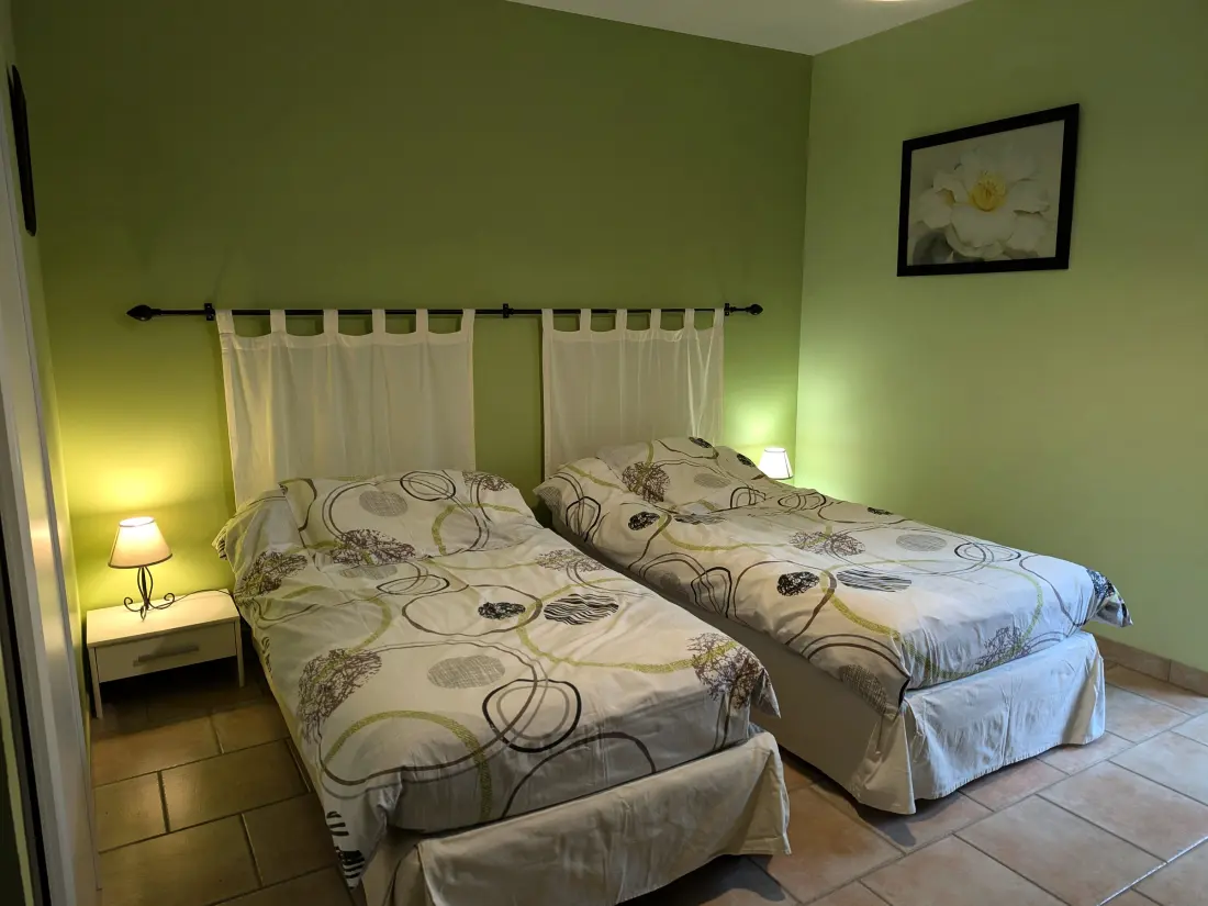 Maison de Vacances Cravant 2