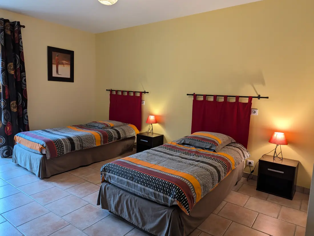 Maison de Vacances Cravant 2