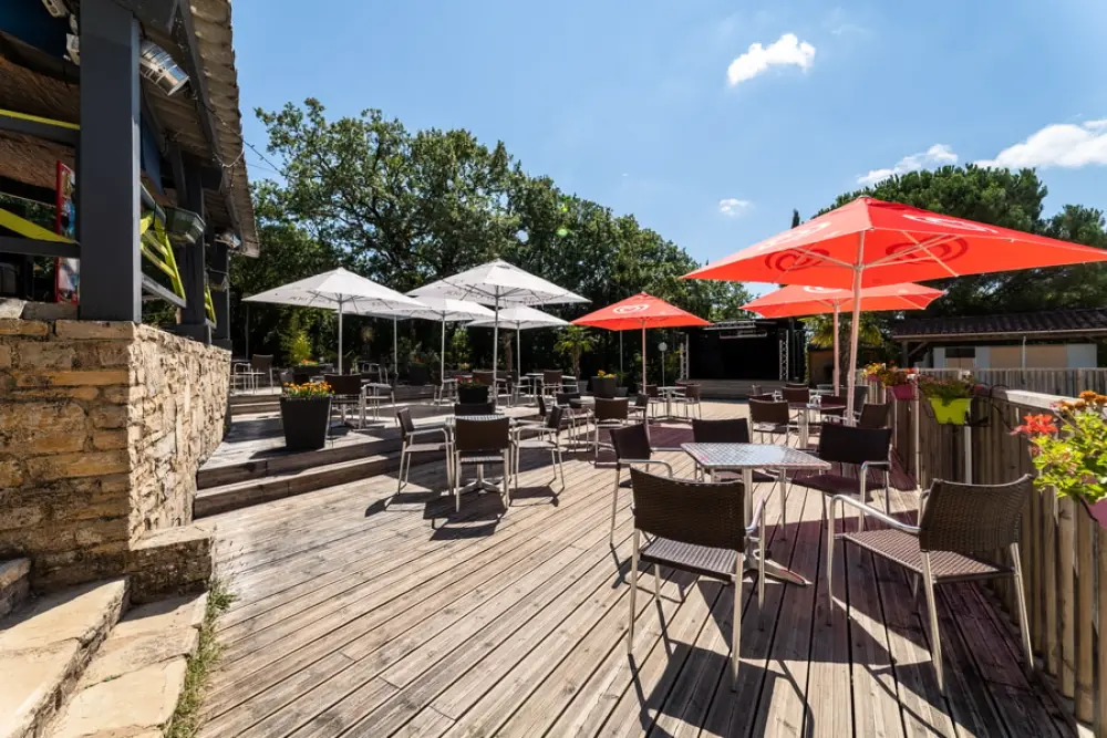 Camping Les Reflets du Quercy 4 étoiles★★★★