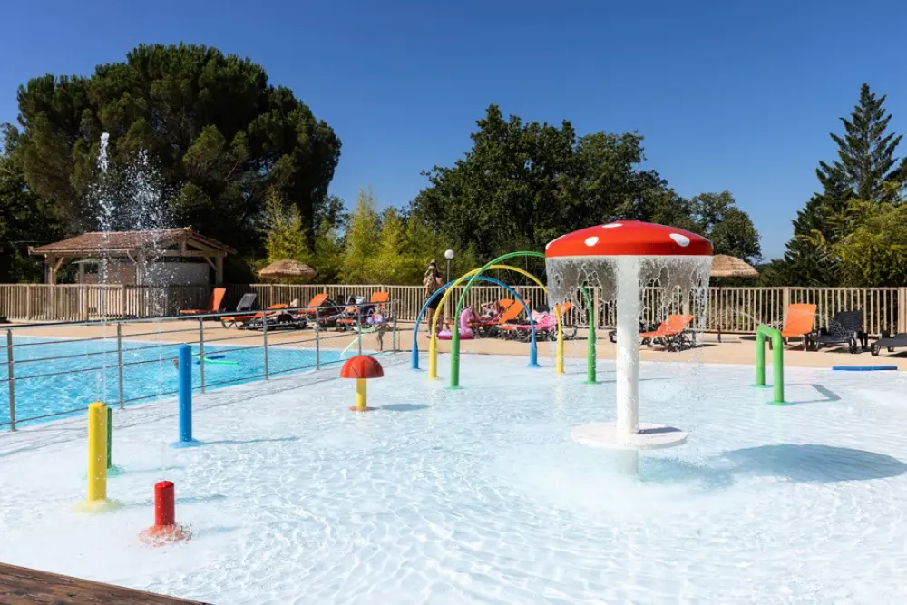 Camping Les Reflets du Quercy 4 étoiles★★★★