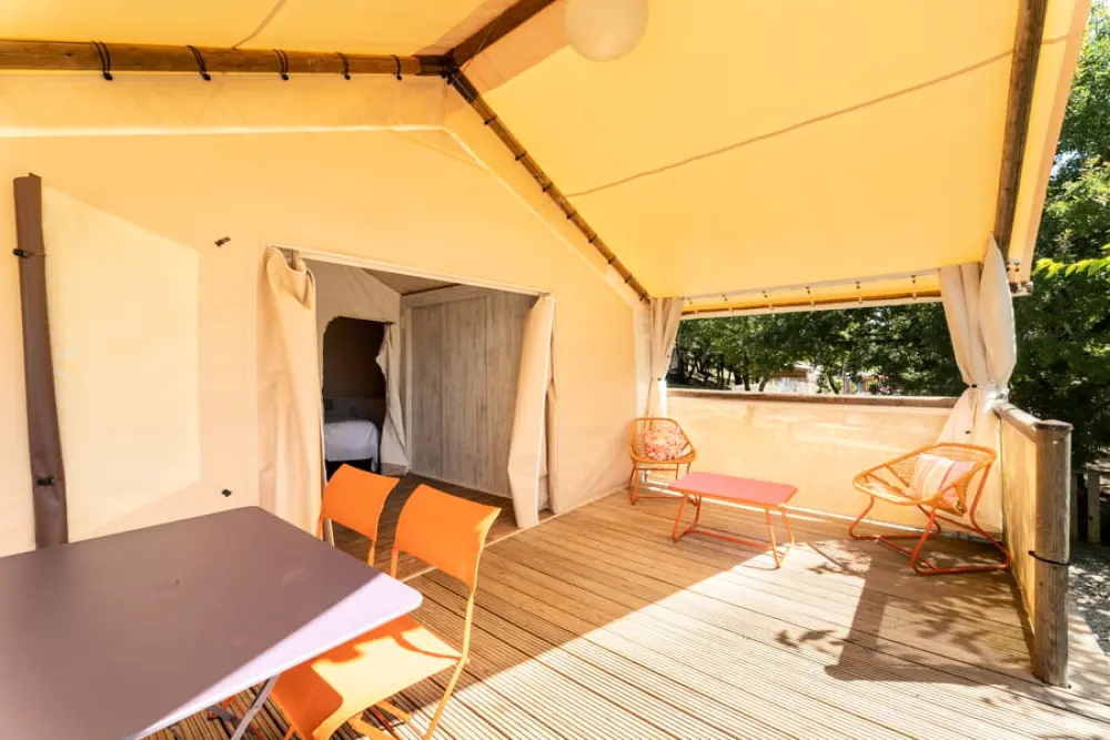 Camping Les Reflets du Quercy 4 étoiles★★★★