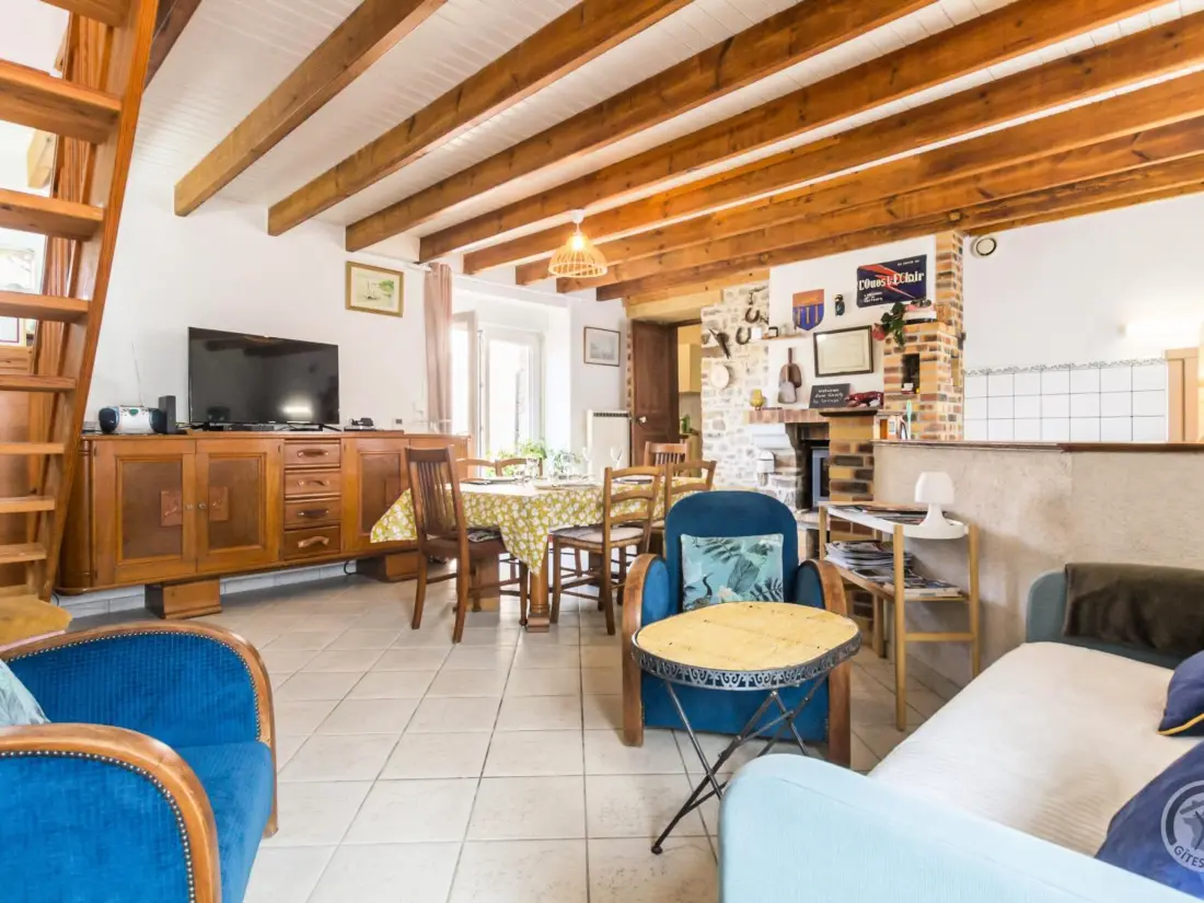 Maison de Vacances Creances 6