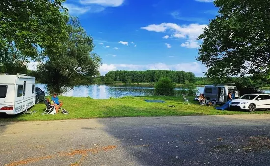 Campingplatz La Clé de Saône ***