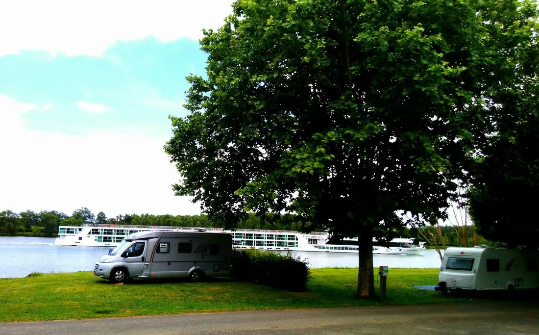 Camping La Clé de Saône 3 étoiles★★★
