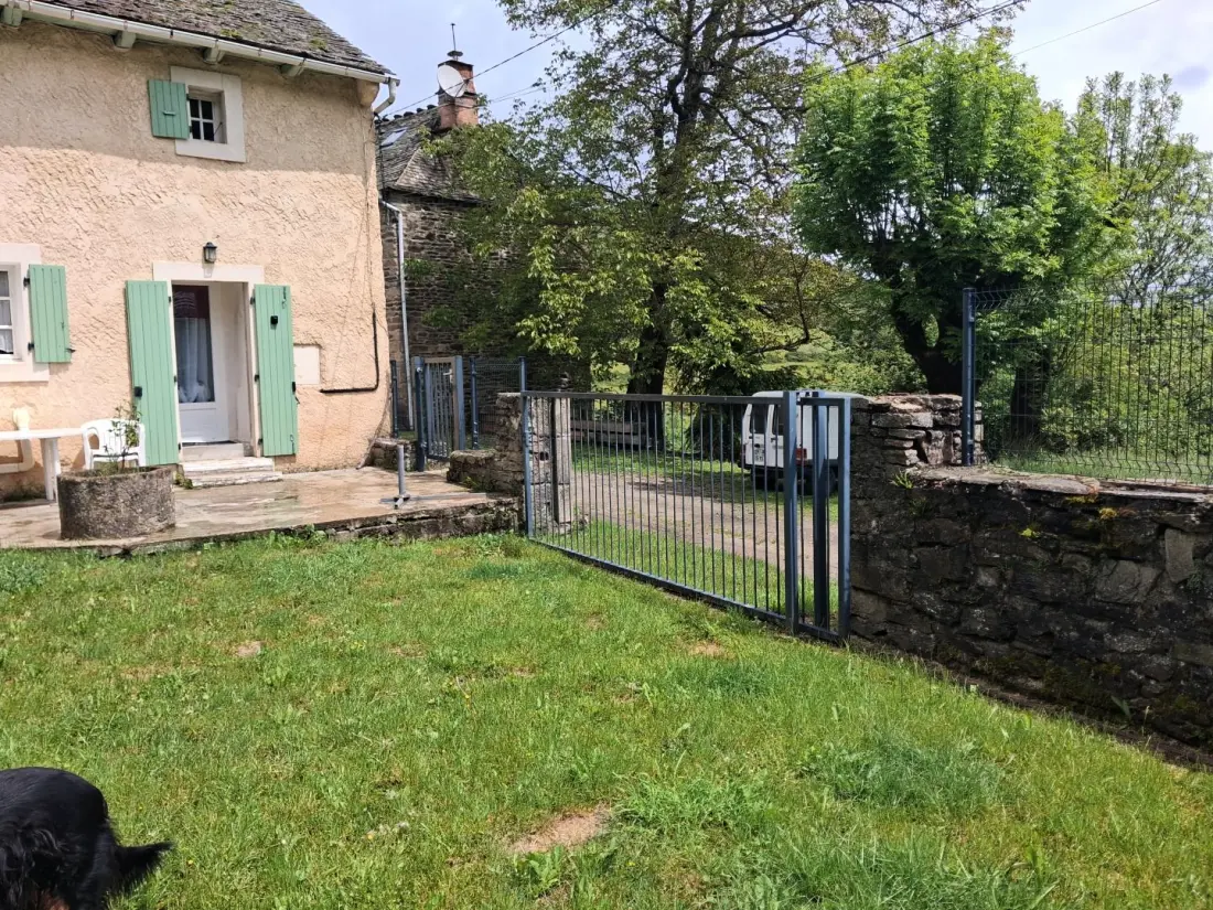 Gîte Maison coursoules 2/4 personnes