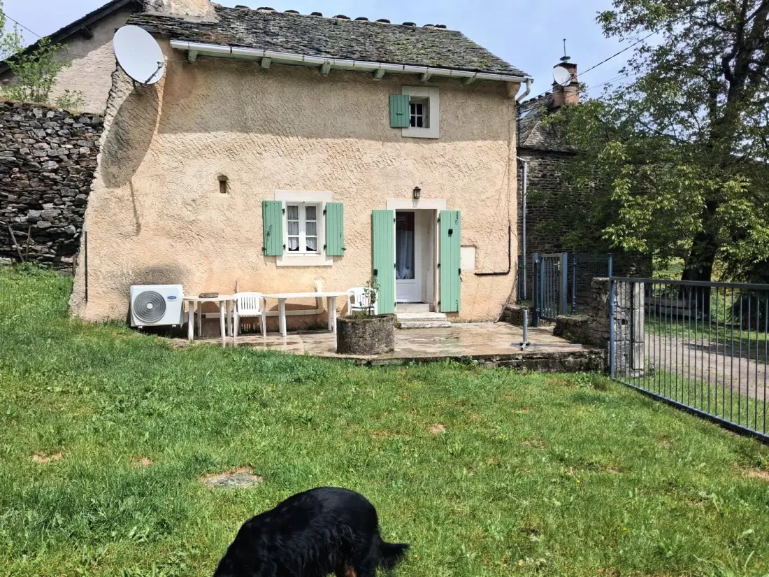 Gîte Maison coursoules 2/4 personnes