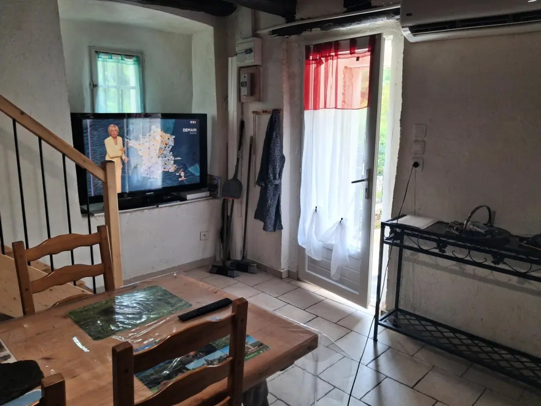 Gîte Maison coursoules 2/4 personnes