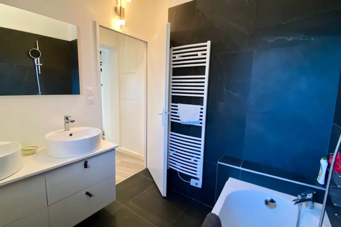 Résidence Très Agréable Villa De Plain Pied Pour 7 Personnes Avec Jardin Clos