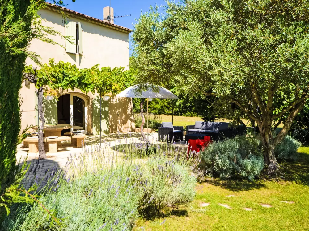 Maison de Vacances Cucuron