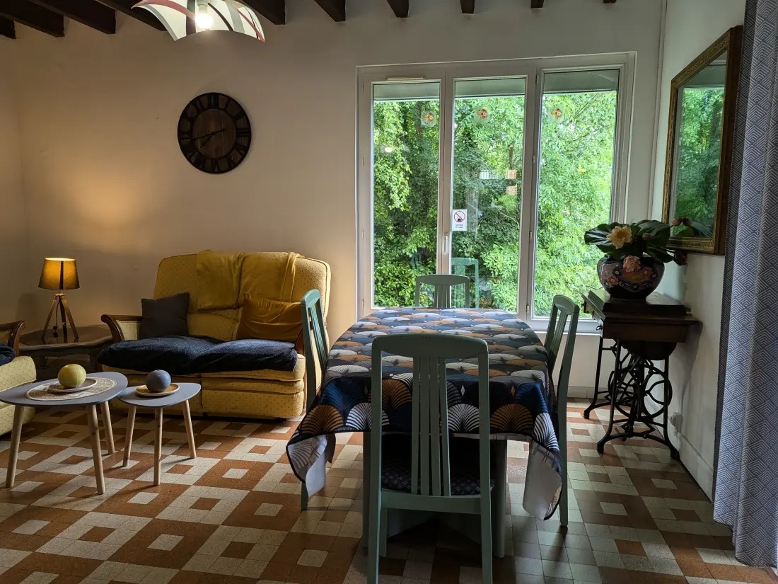 Maison de Vacances Dampierre-en-Burly 2