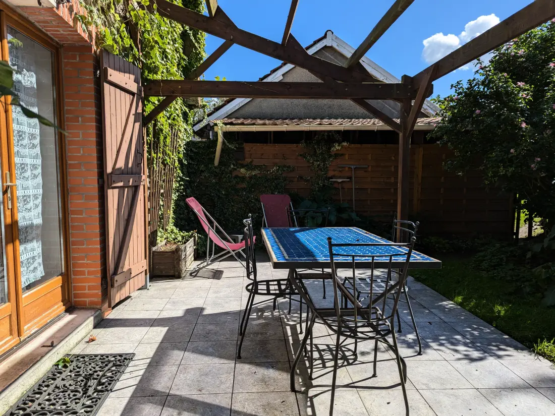 Maison de Vacances Dampierre-en-Burly 4