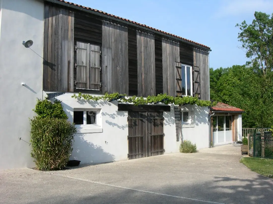 Maison de Vacances DAMVIX 5