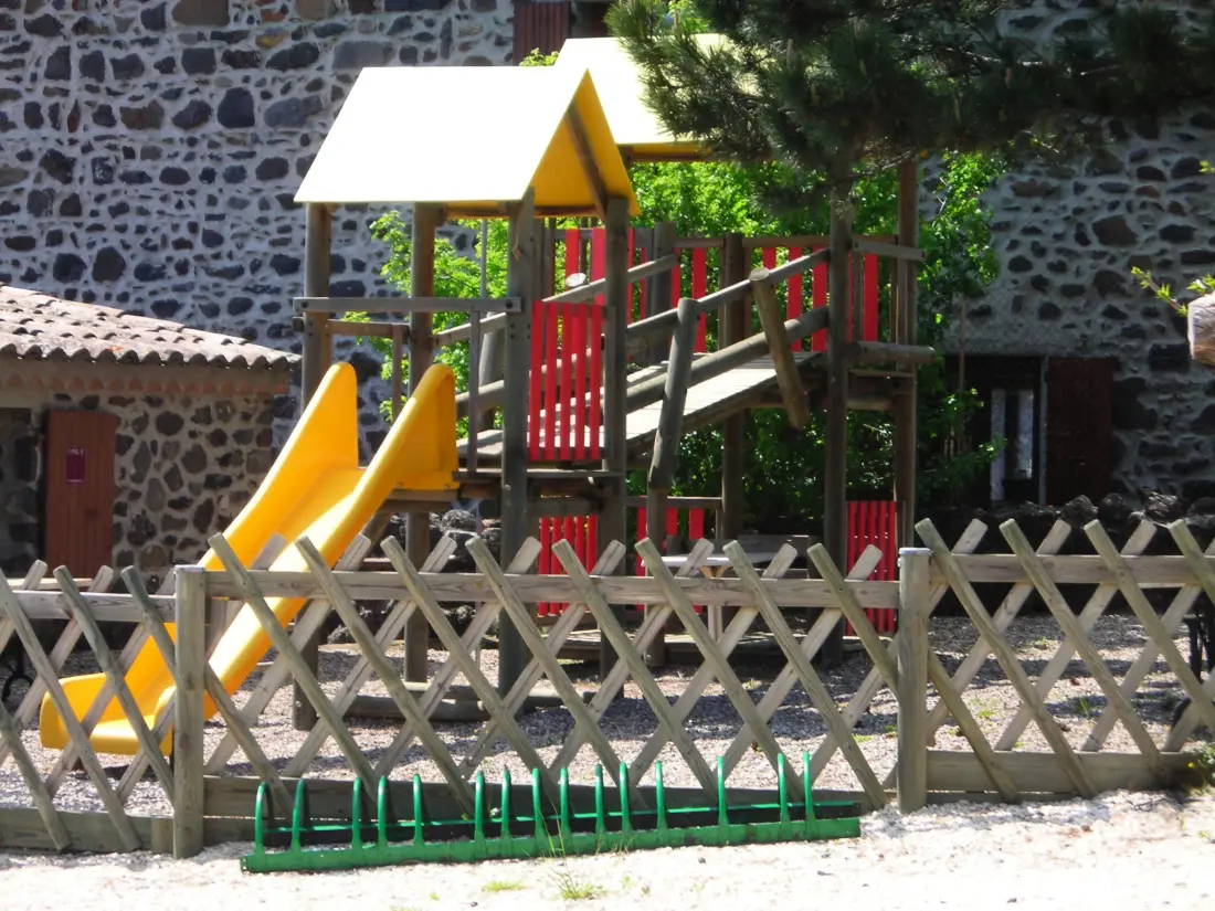 Camping Les Lavandes 3 étoiles★★★