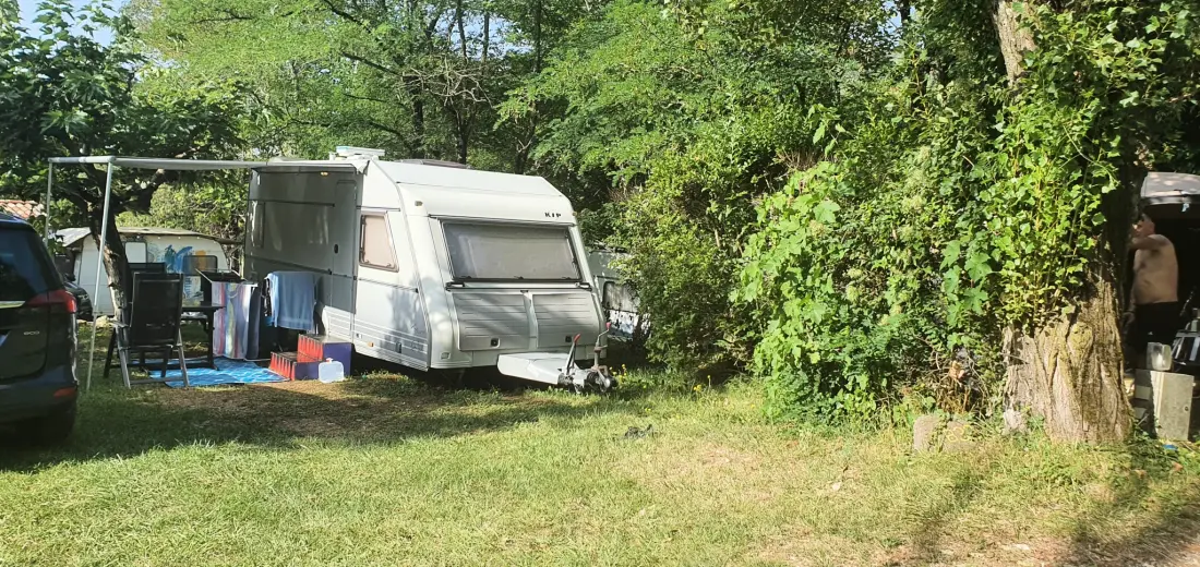 Camping Les Lavandes 3 étoiles★★★