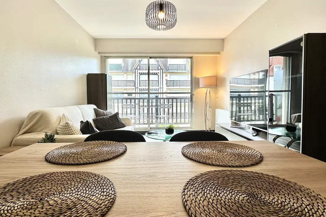 Appartement Avec Balcon Au Cœur De Deauville