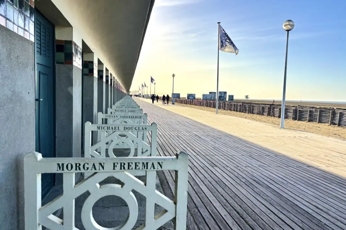 "le Mogador", Plage &amp; Casino à 2min