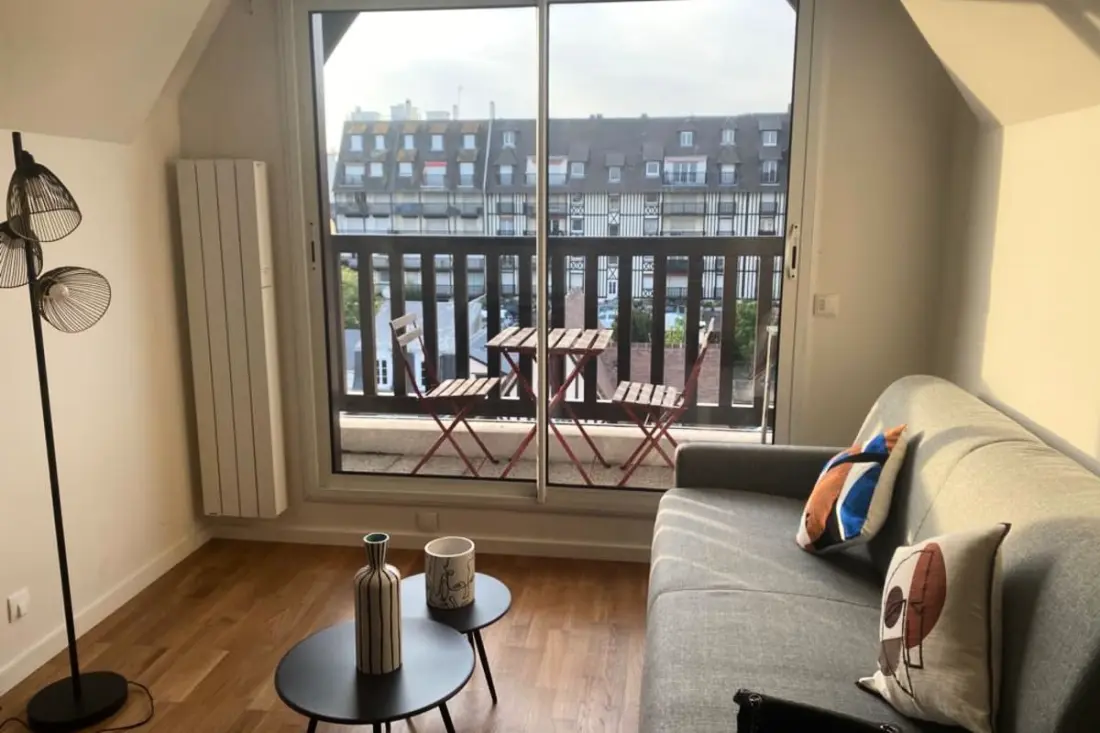 Joli 41 M² Avec Balcon Proche De La Plage