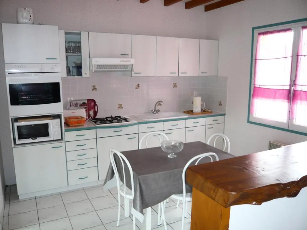 Maison de Vacances Denneville 3