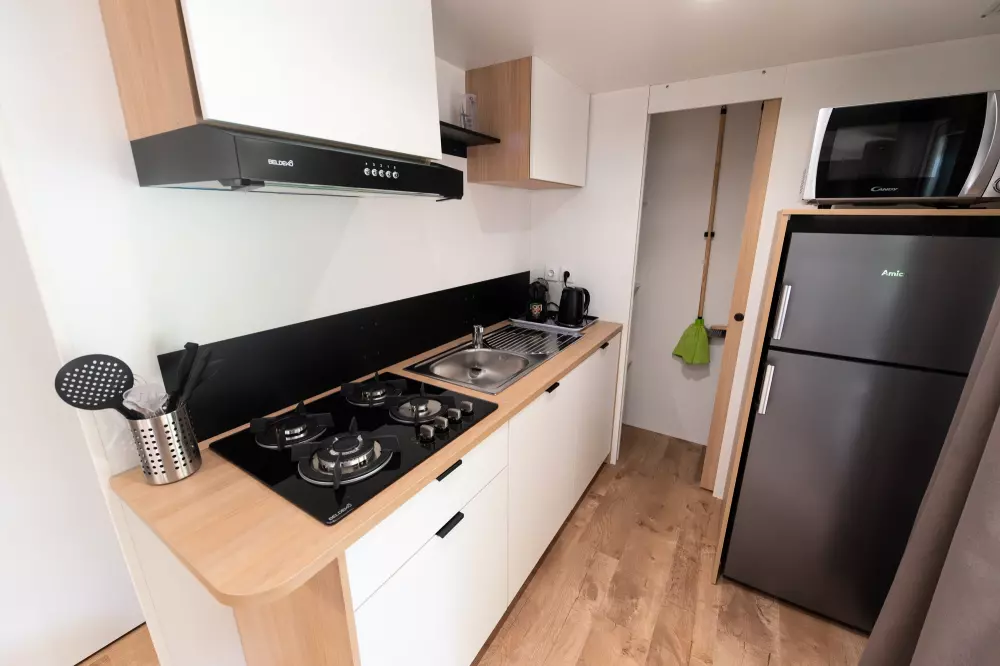 Flower Camping la Pinède 4 étoiles★★★★