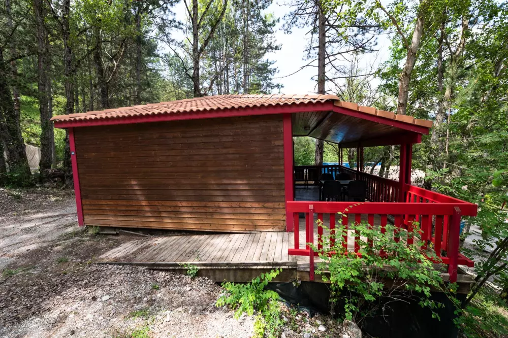 Flower Camping la Pinède 4 étoiles★★★★