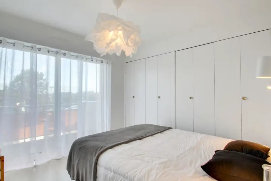 Appartement Lumineux, Balcon &amp; Vue Mer