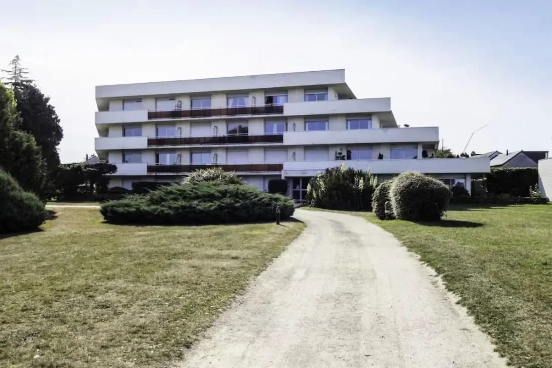 Appartement Lumineux, Balcon &amp; Vue Mer