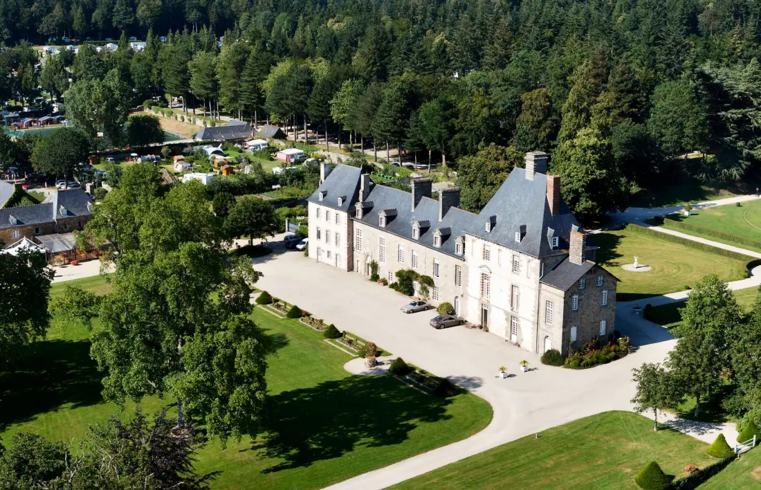 Camping Domaine des Ormes5 étoiles★★★★★