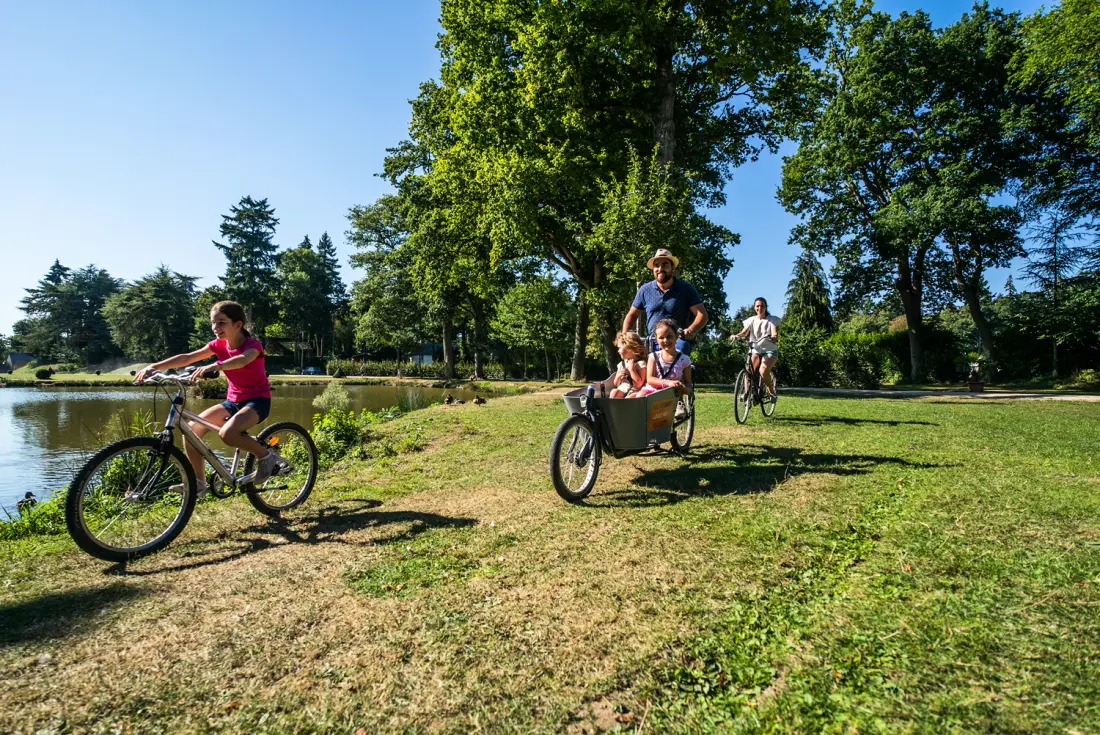 Camping Domaine des Ormes5 étoiles★★★★★