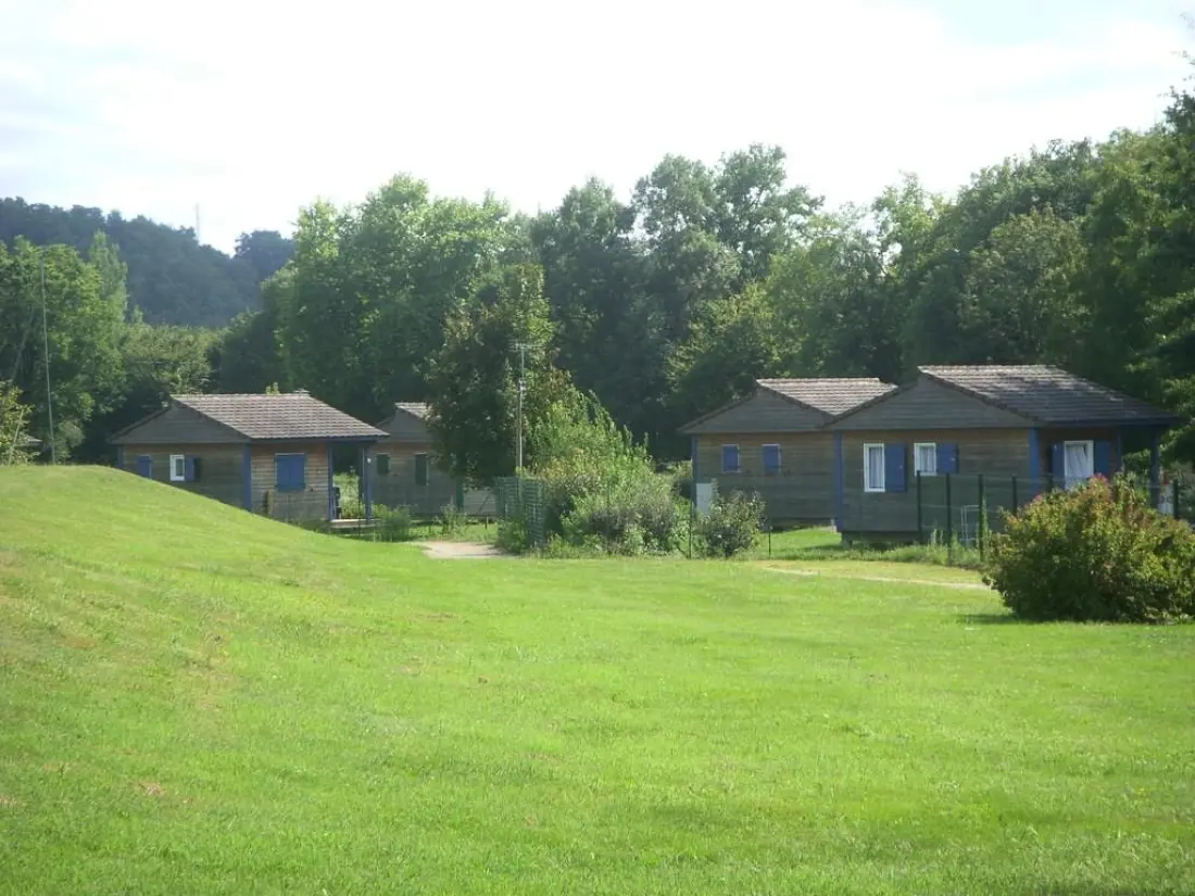 Camping La Rivière 3 étoiles★★★