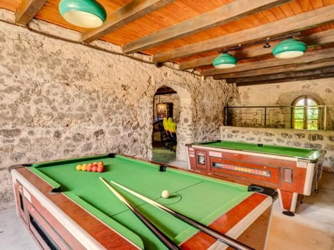 Camping Romanée - La Ferme De La Serraz 5 étoiles★★★★★