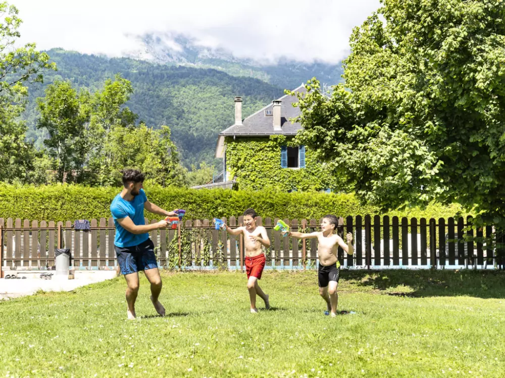 Camping Romanée La Ferme de la Serraz5 étoiles★★★★★