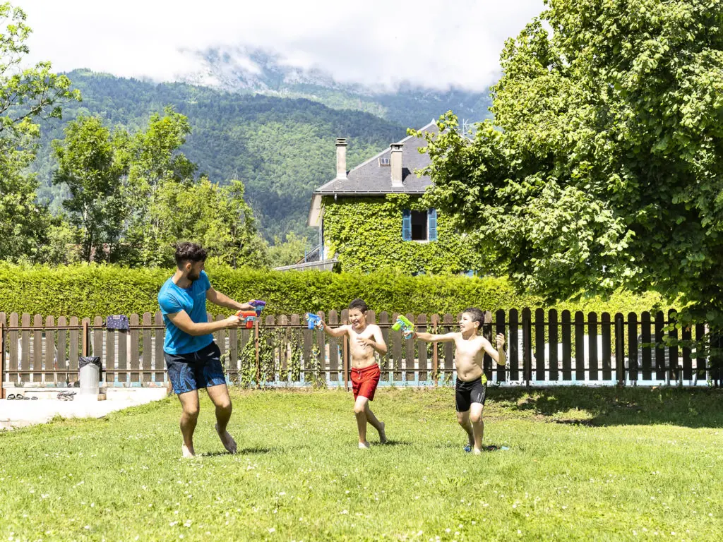 Camping Romanée La Ferme de la Serraz5 étoiles★★★★★