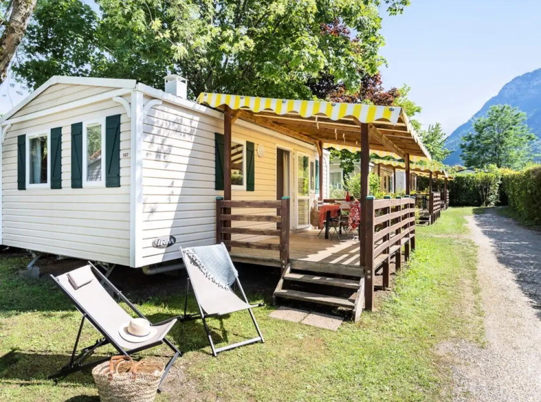 Camping Romanée La Ferme de la Serraz 5 étoiles★★★★★