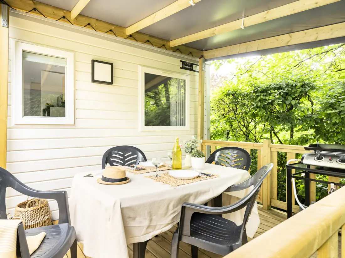 Camping Romanée La Ferme de la Serraz 5 étoiles★★★★★
