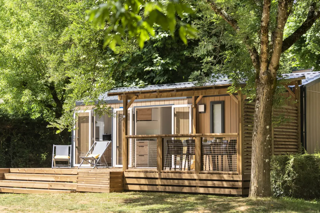 Camping Romanée La Ferme de la Serraz 5 étoiles★★★★★