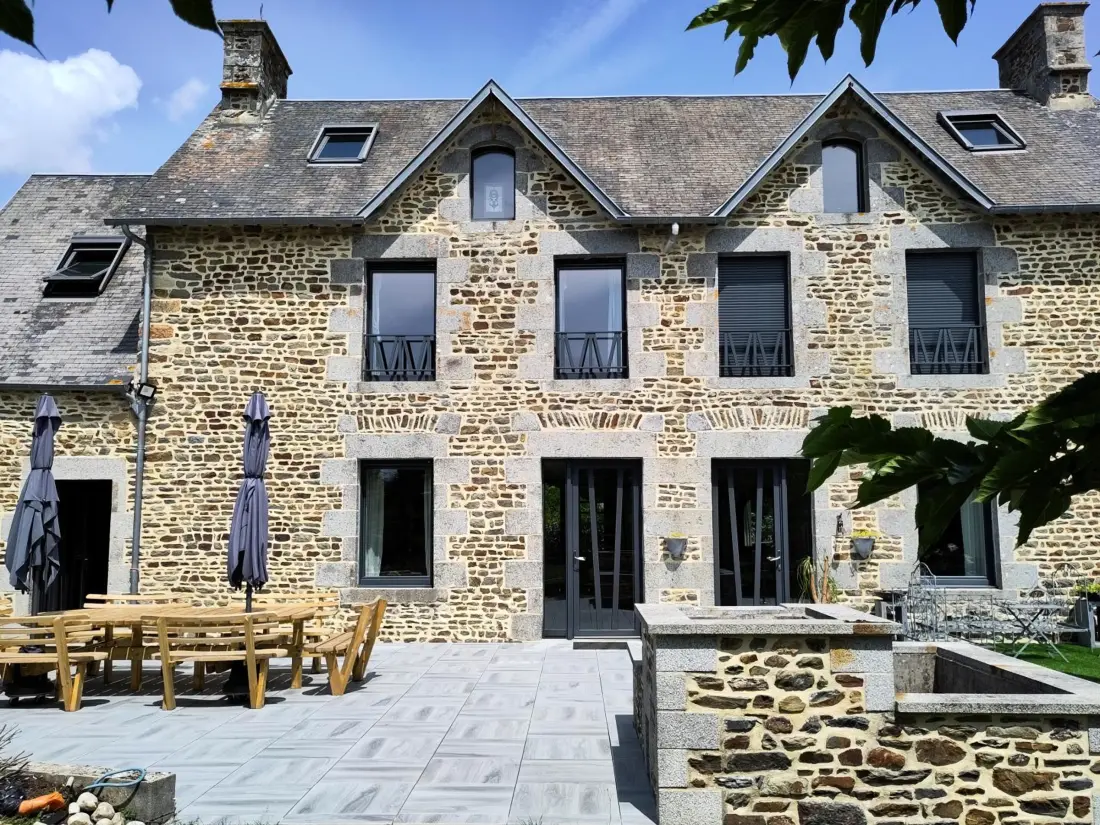 Maison de Vacances Dragey-Ronthon 10