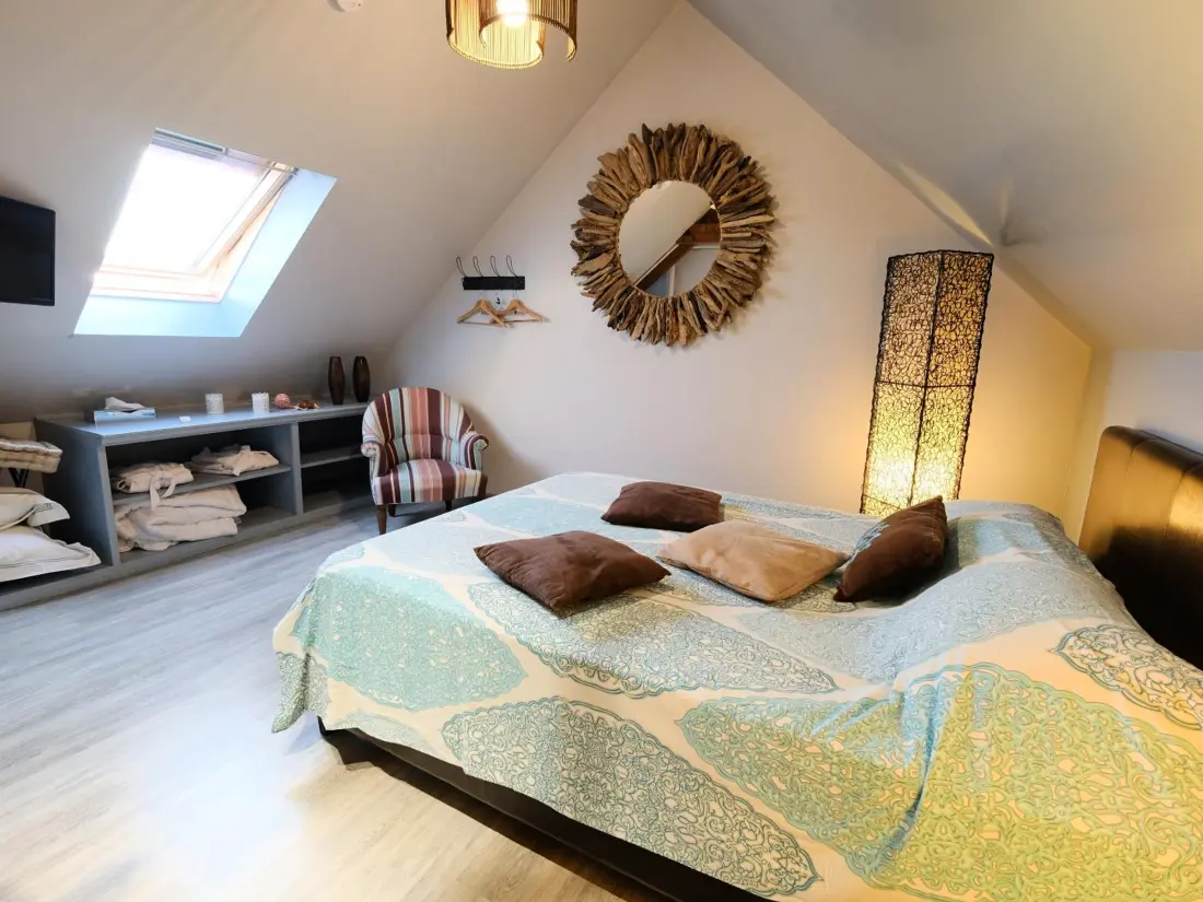 Maison de Vacances Dragey-Ronthon 10