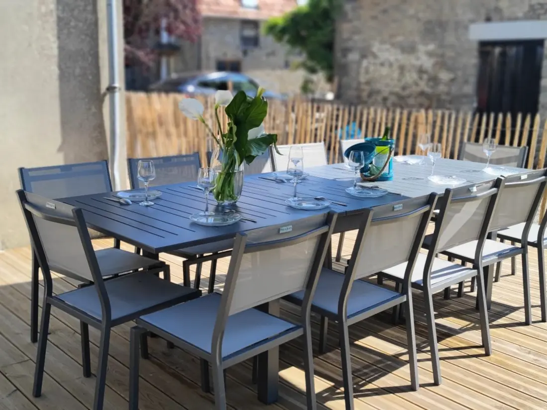 Maison de Vacances Dragey-Ronthon 11