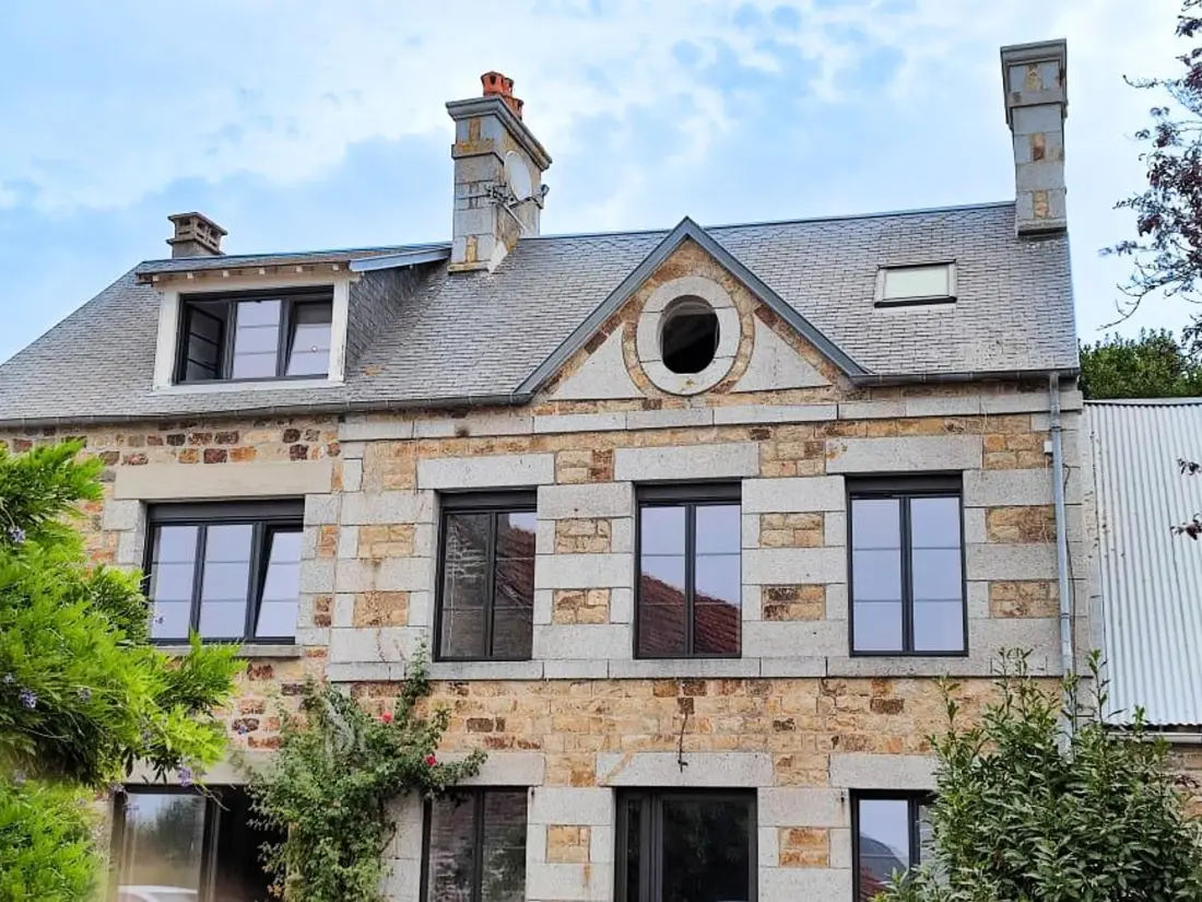 Maison de Vacances Dragey-Ronthon 11