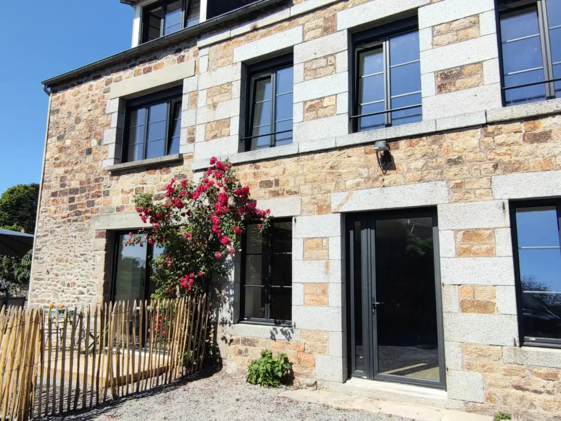 Maison de Vacances Dragey-Ronthon 11