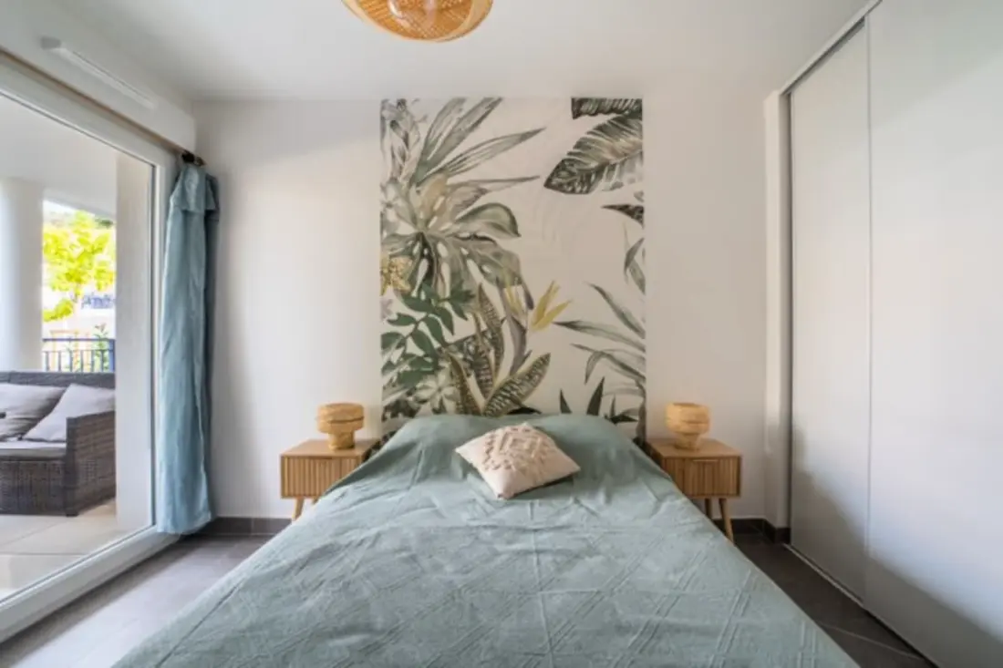 Appartement Cosy + Terrasse En Plein Centre-ville