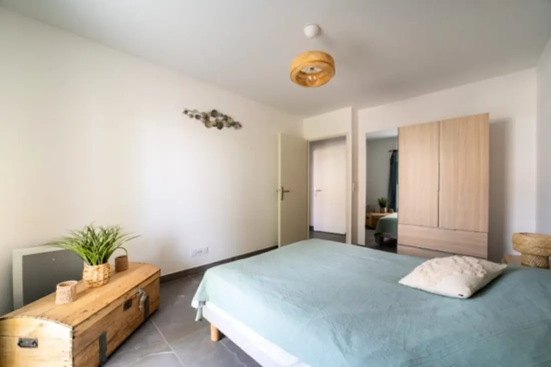 Appartement Cosy + Terrasse En Plein Centre-ville