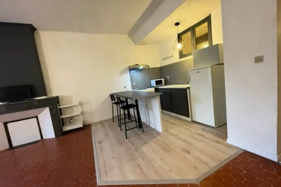 Appartement Confortable Central à Draguignan