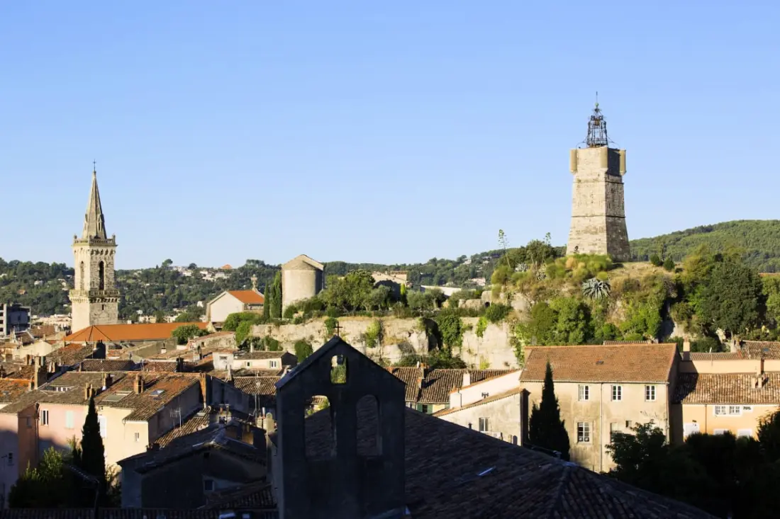 Appartement Confortable Central à Draguignan